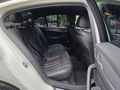 2020 BMW 5 Series