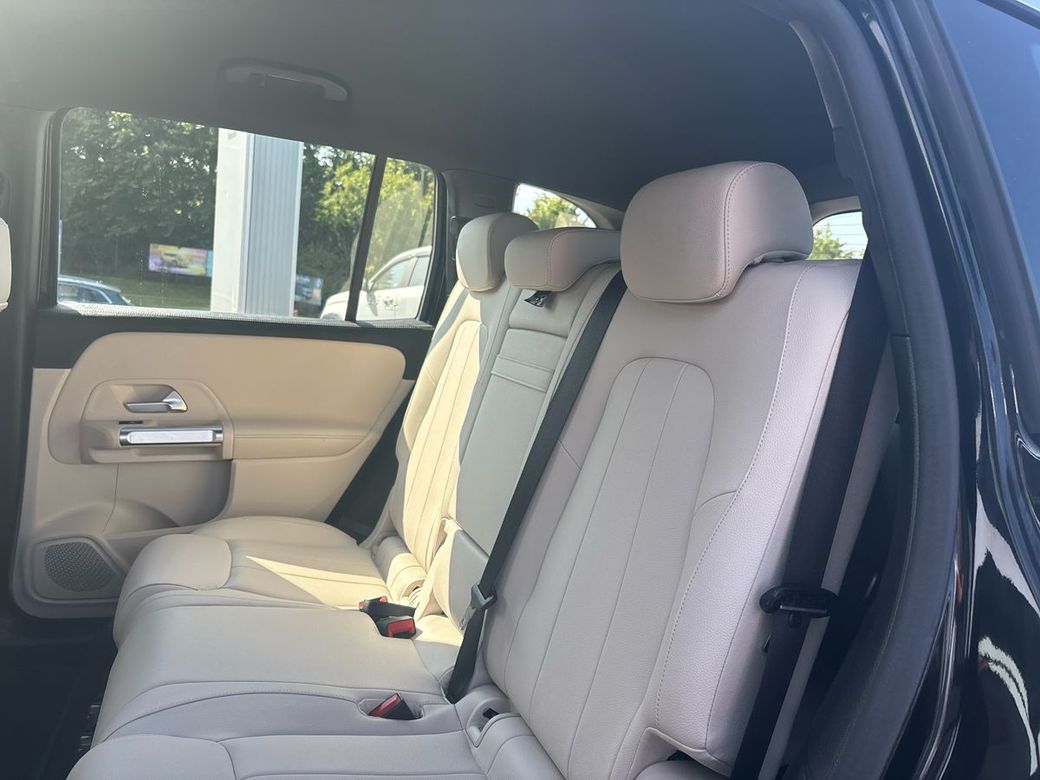 2023 Mercedes-Benz EQB