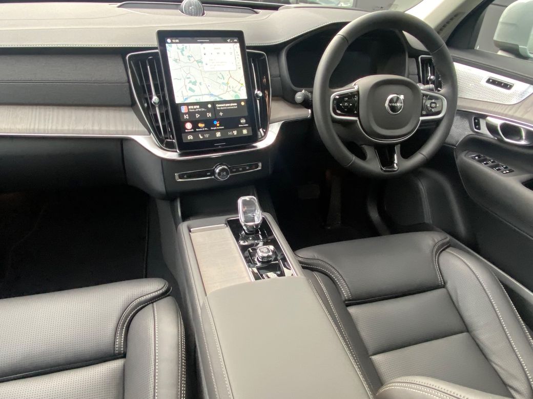 2025 Volvo XC90