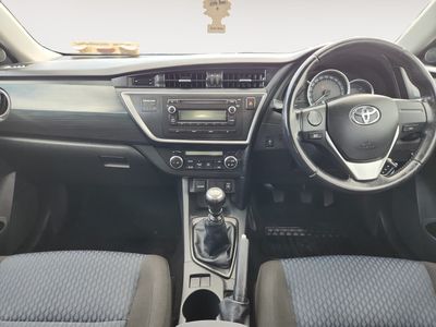 2015 Toyota Auris