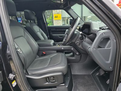 2024 Land Rover Defender