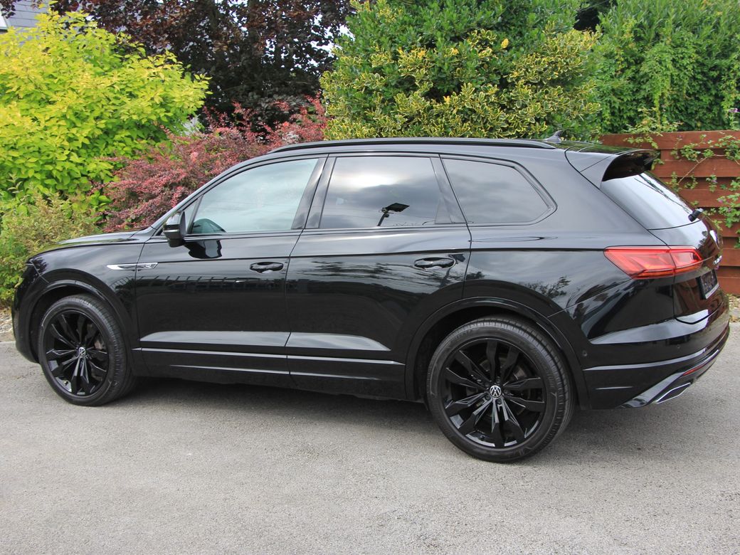 2023 Volkswagen Touareg