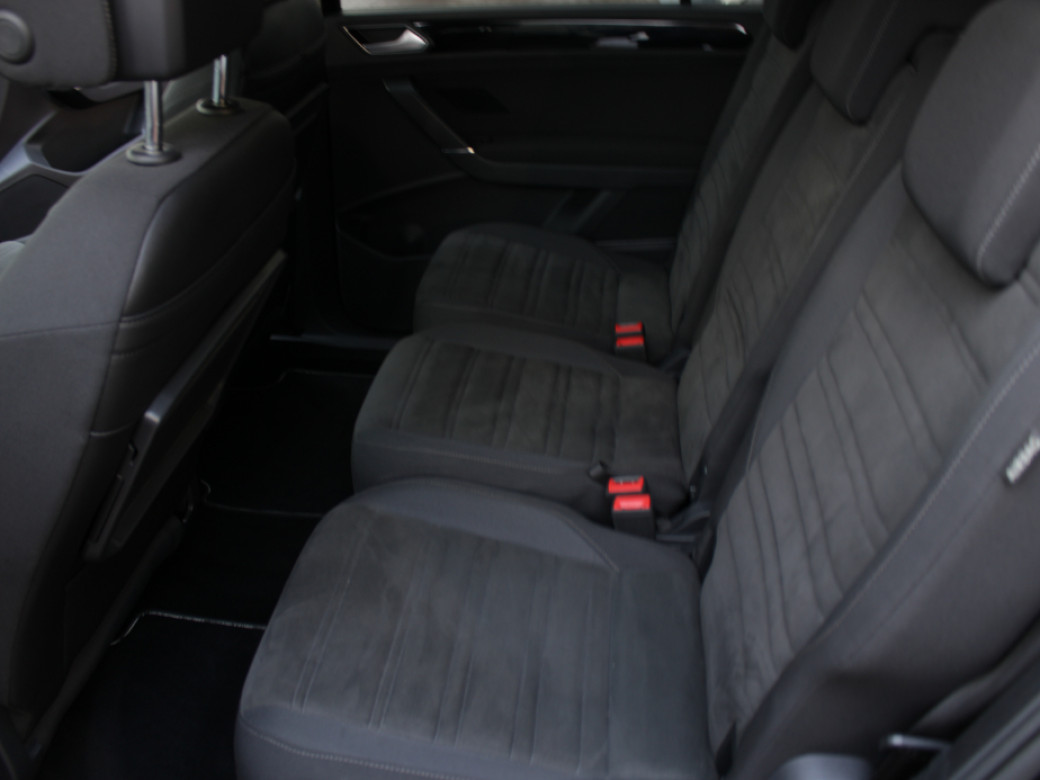 2018 Volkswagen Touran