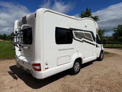 2016 BESSACARR 462 LOW PROFILE R.H.D 