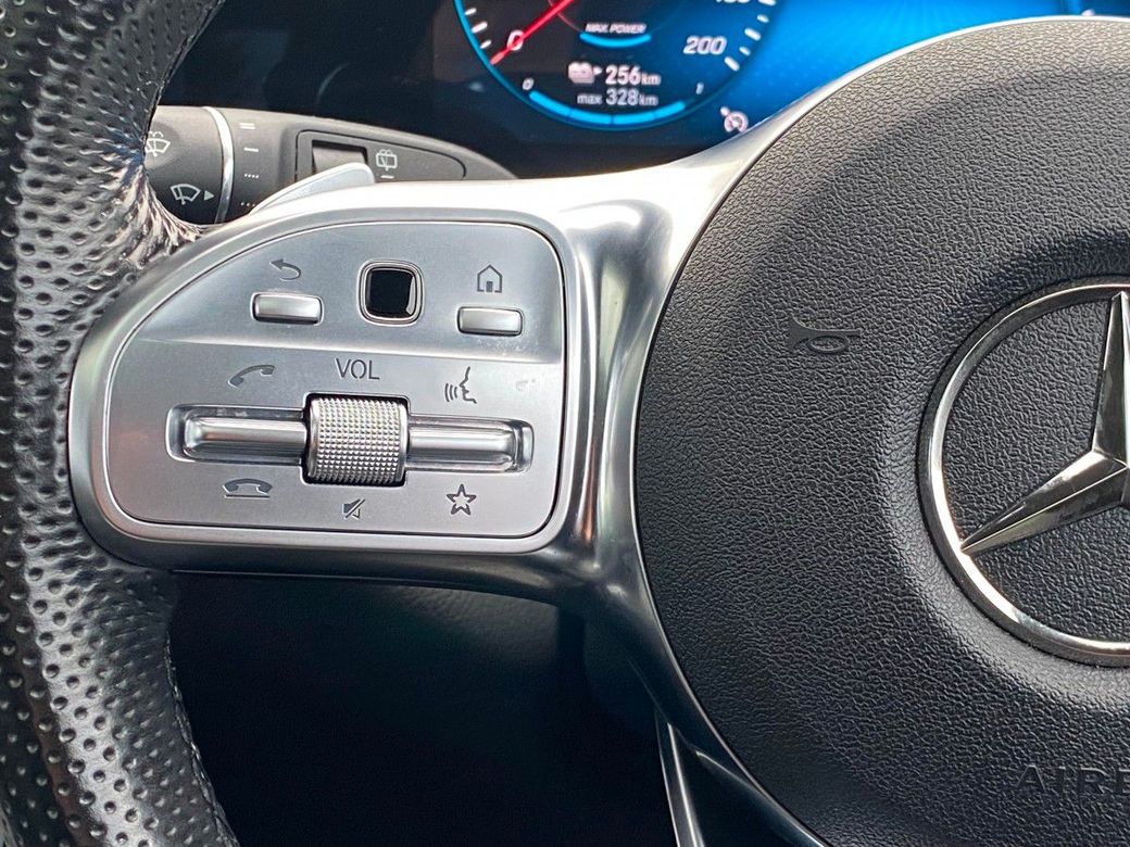 2021 Mercedes-Benz EQC