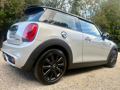 2018 Mini Hatch