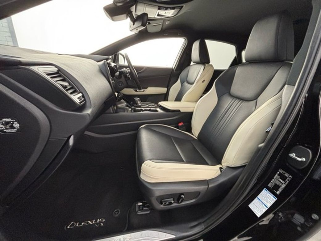 2023 Lexus NX 450H+