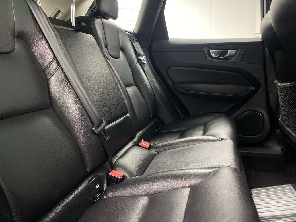 2023 Volvo XC60