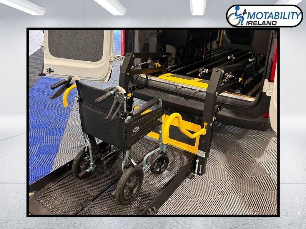 2025 Maxus Deliver 9