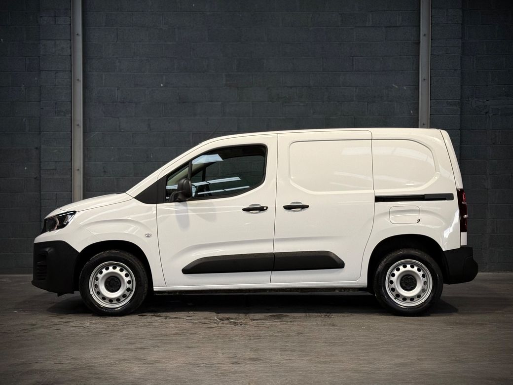 2023 Peugeot Partner