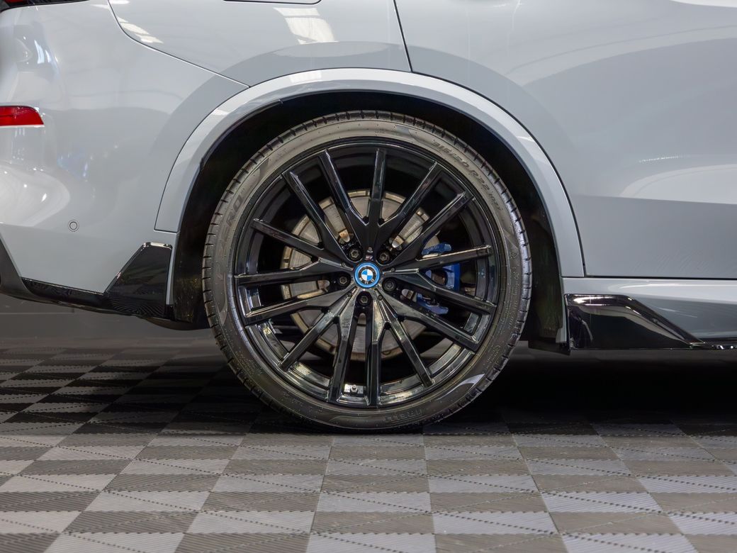 2025 BMW X5