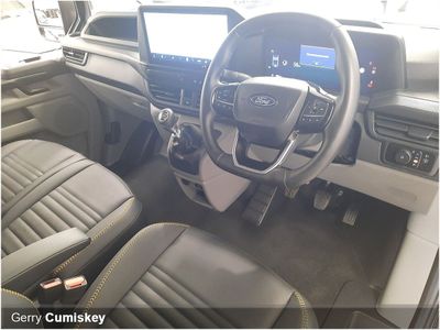 2025 Ford Transit Custom