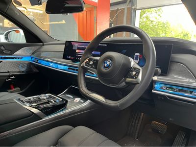 2024 BMW i7