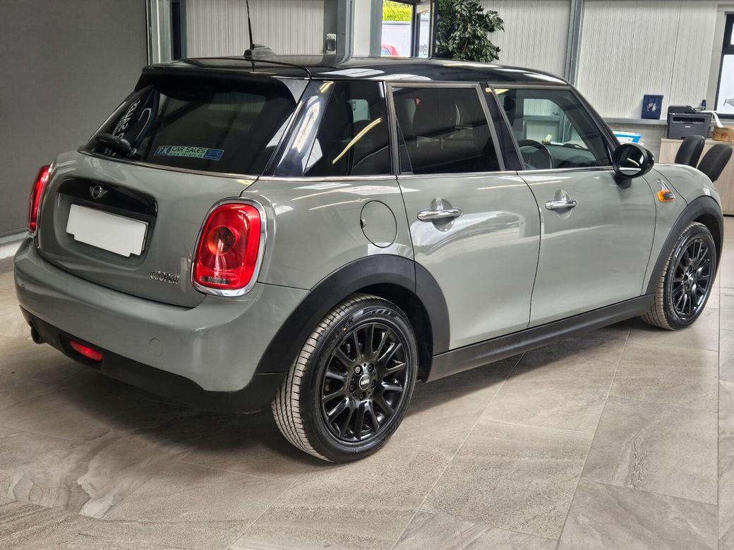2017 Mini Cooper