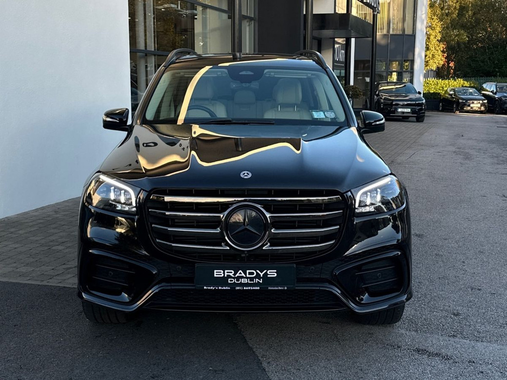2025 Mercedes-Benz GLS