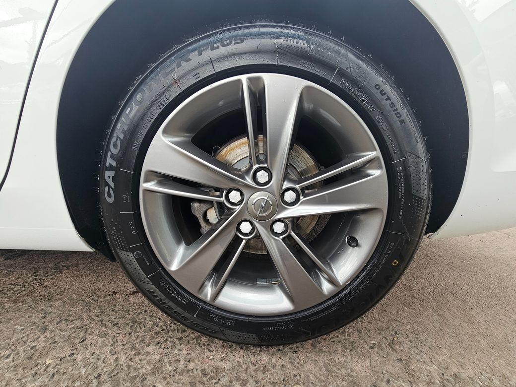 2020 Opel Insignia