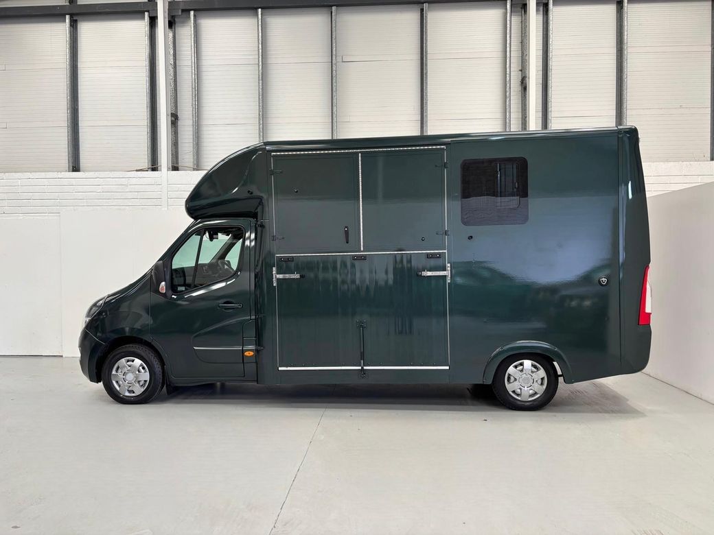 2021 Vauxhall Movano