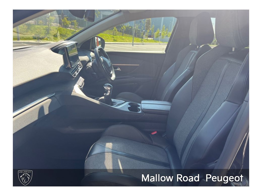 2021 Peugeot 5008
