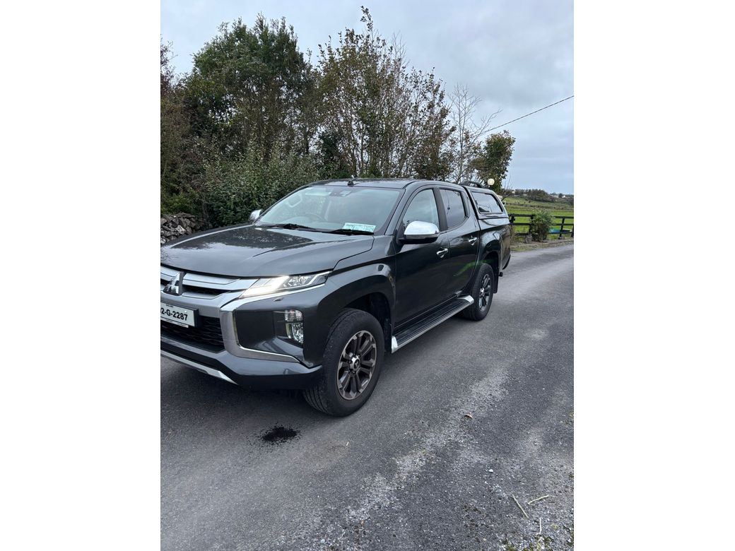 2020 Mitsubishi L200