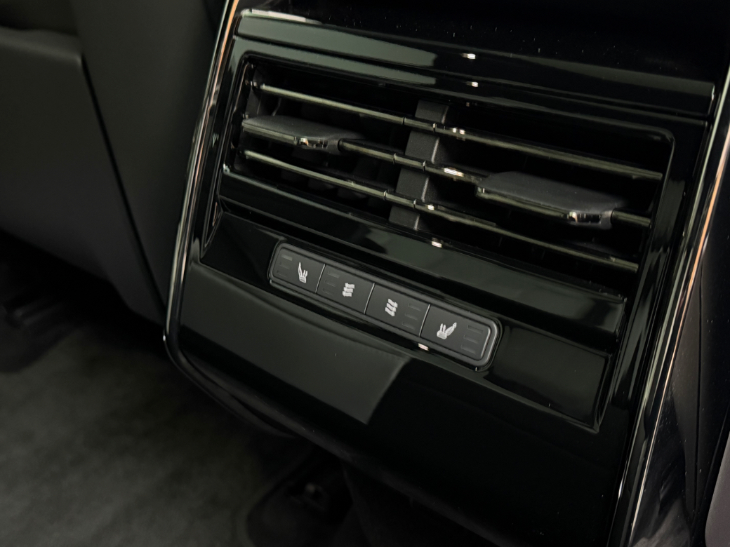 2026 Land Rover Range Rover Sport