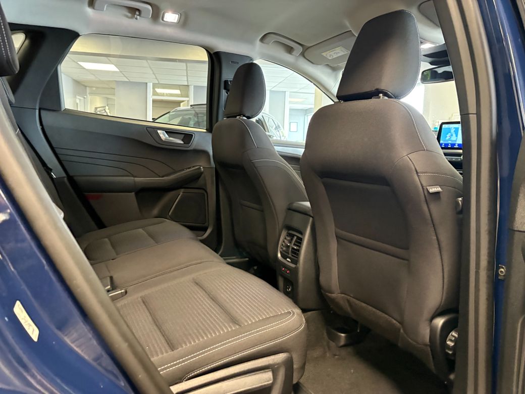 2022 Ford Kuga