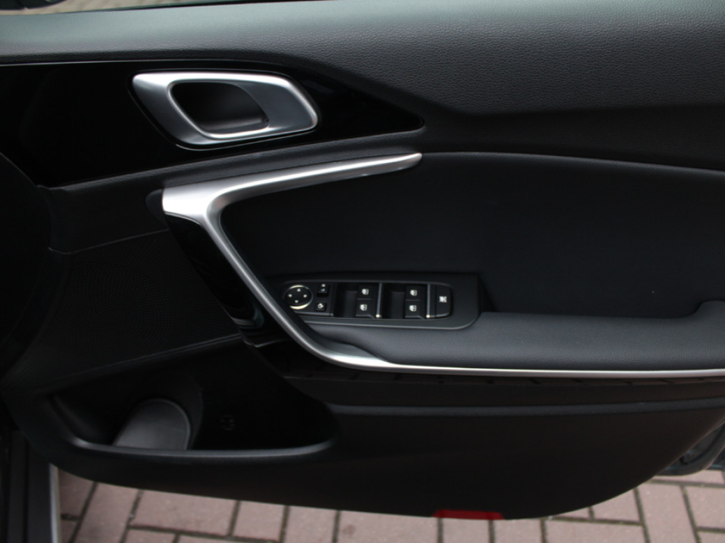 2023 Kia XCeed
