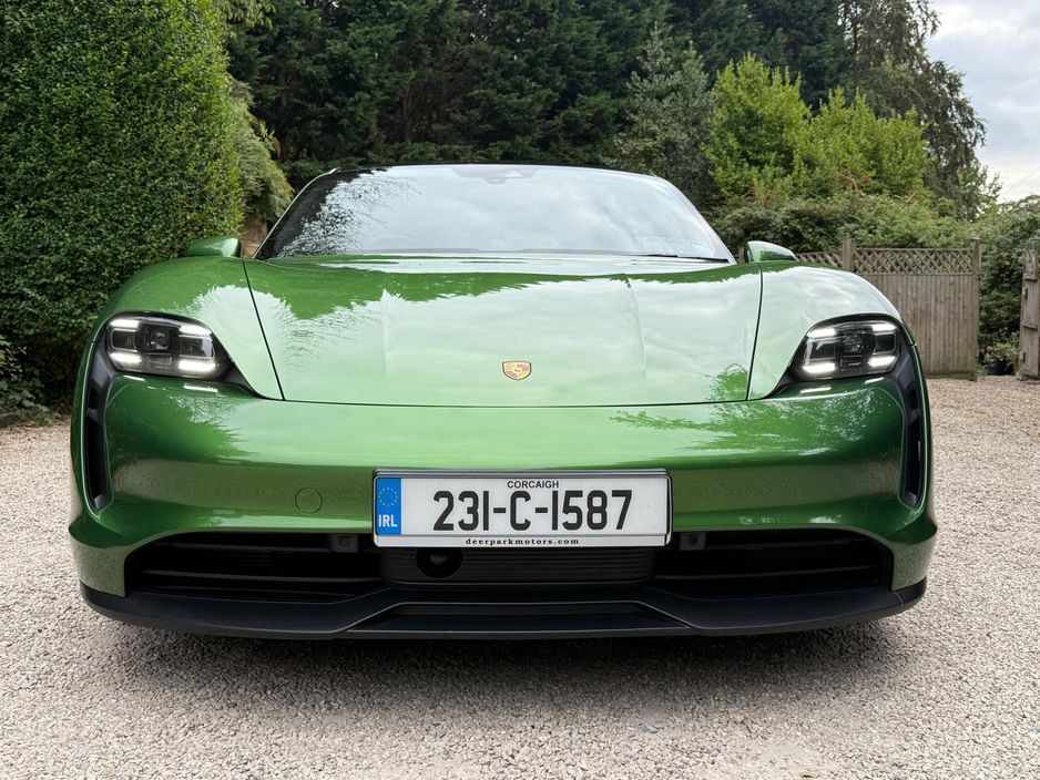 2023 Porsche Taycan