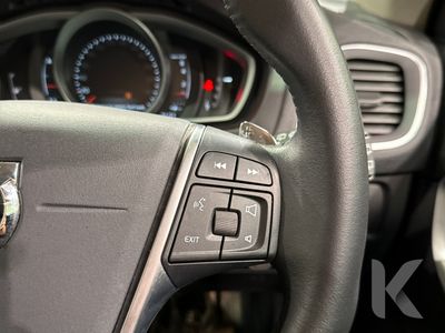 2019 Volvo V40