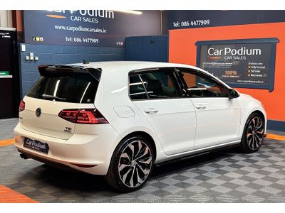 2017 Volkswagen Golf