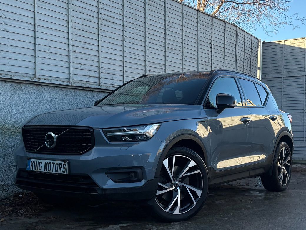 2021 Volvo XC40