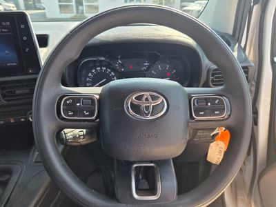 2023 Toyota Proace