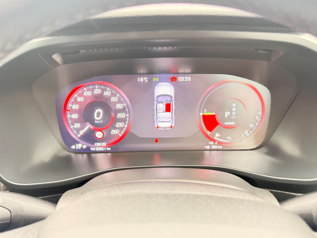 2023 Volvo XC40