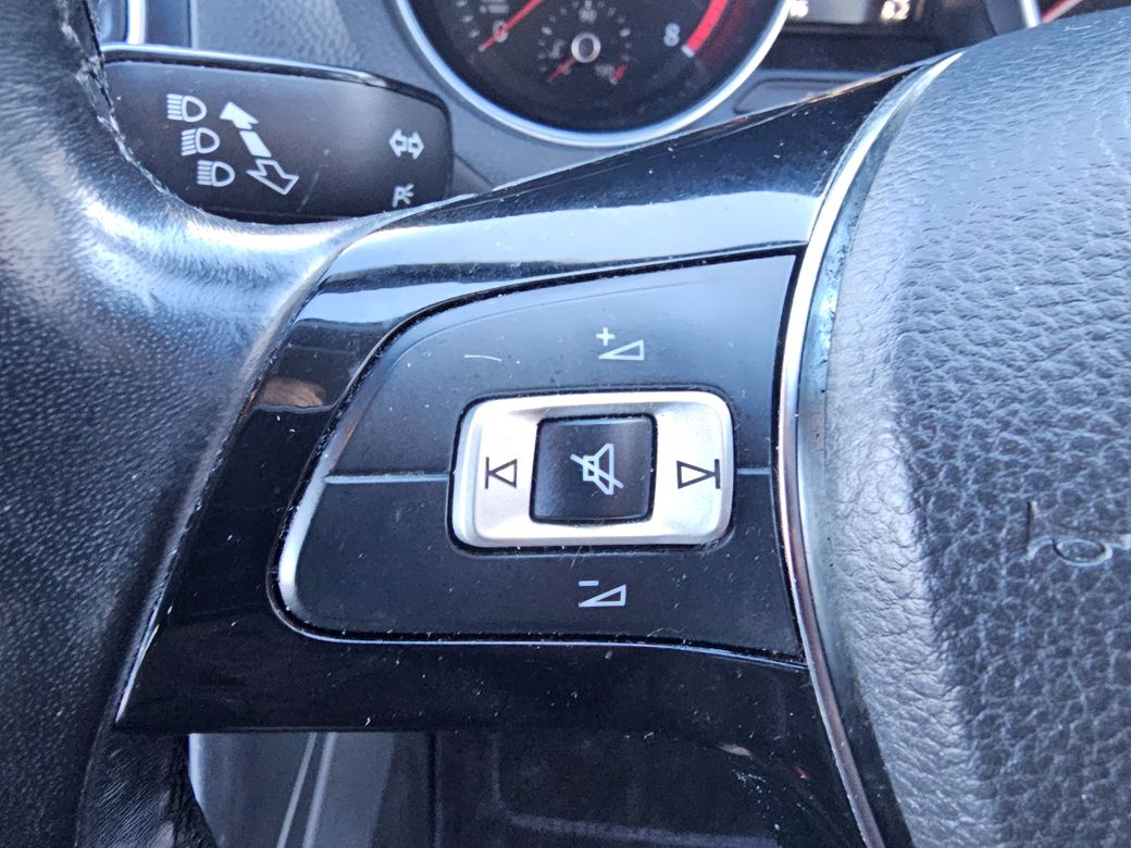 2015 Volkswagen Polo