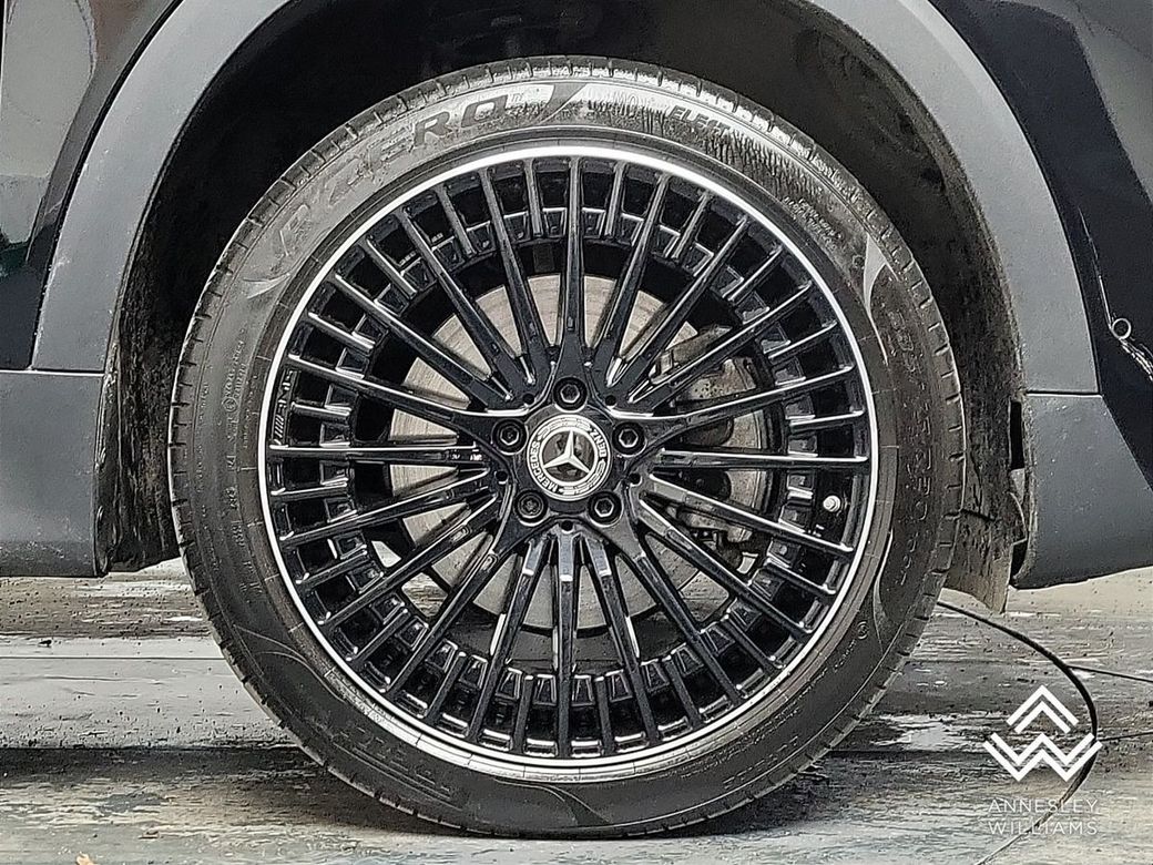 2025 Mercedes-Benz EQB