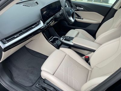 2025 BMW iX1