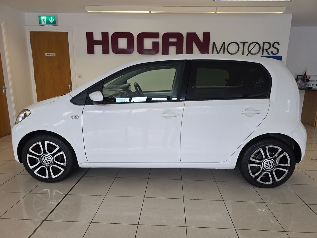 2015 Volkswagen up!