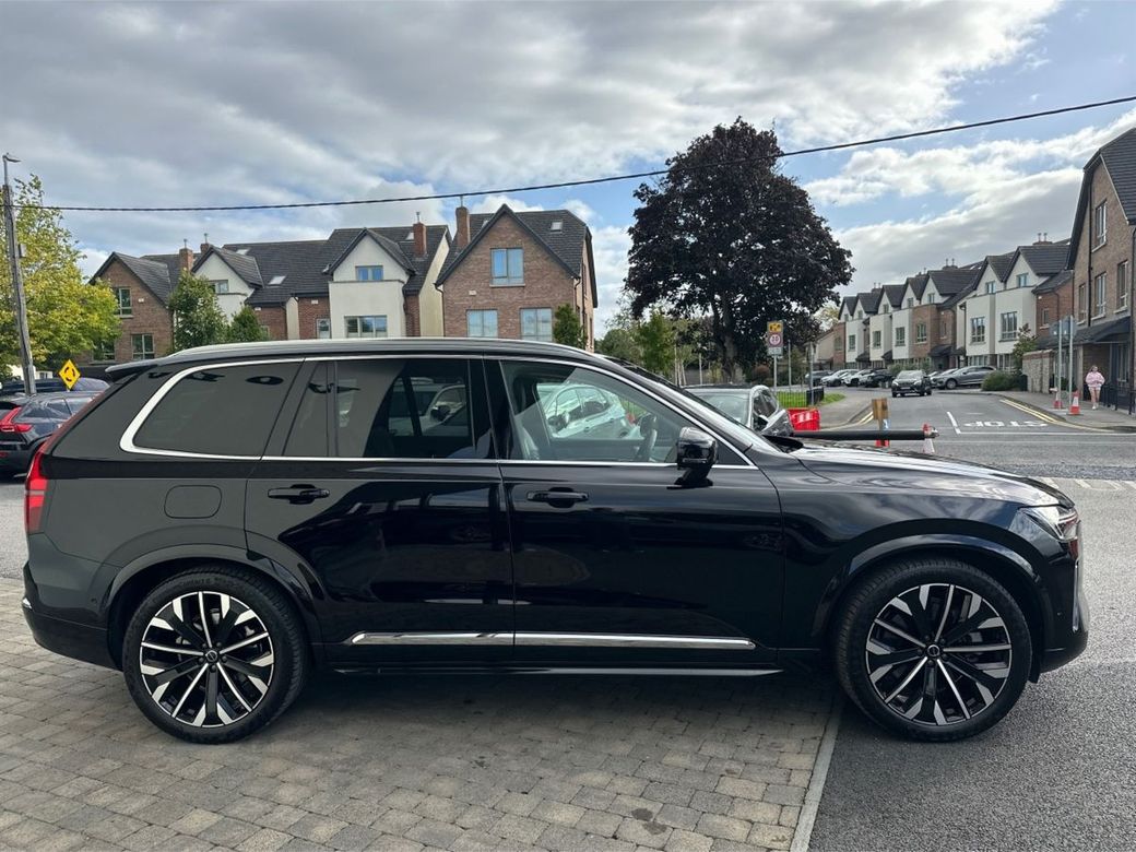 2025 Volvo XC90