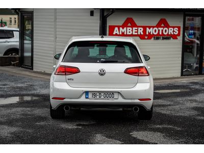 2019 Volkswagen Golf