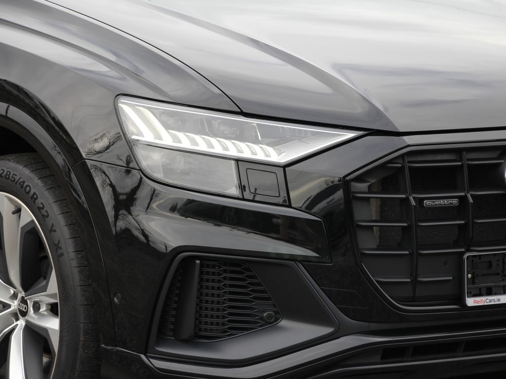 2023 Audi Q8