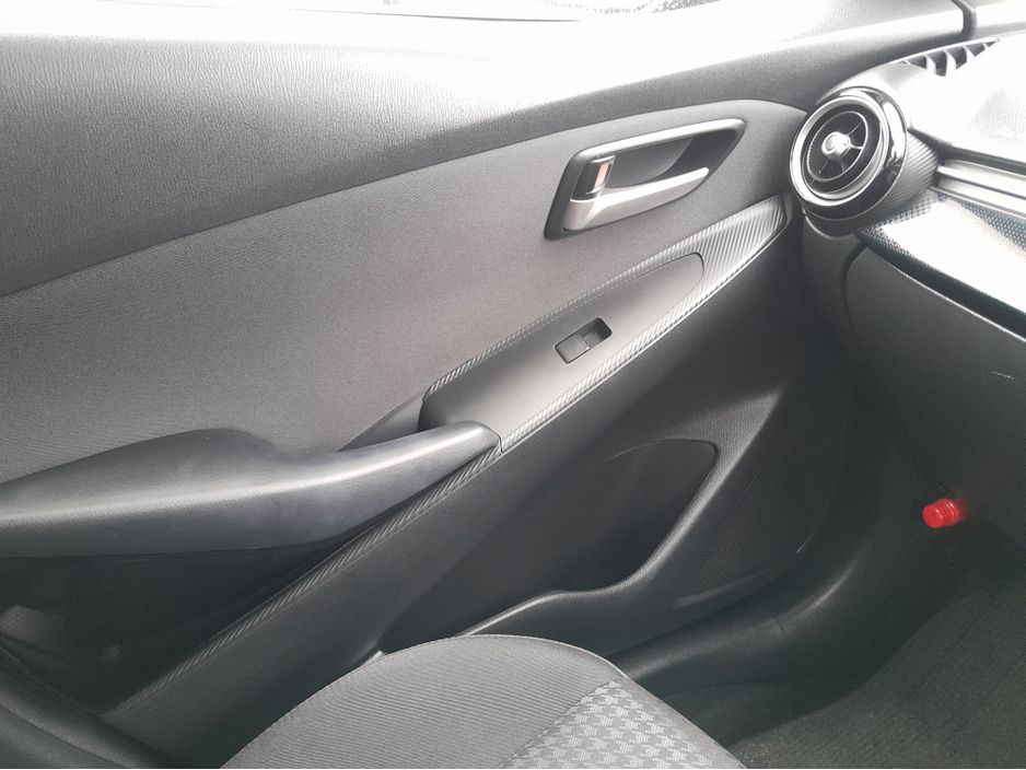 2018 Mazda Demio