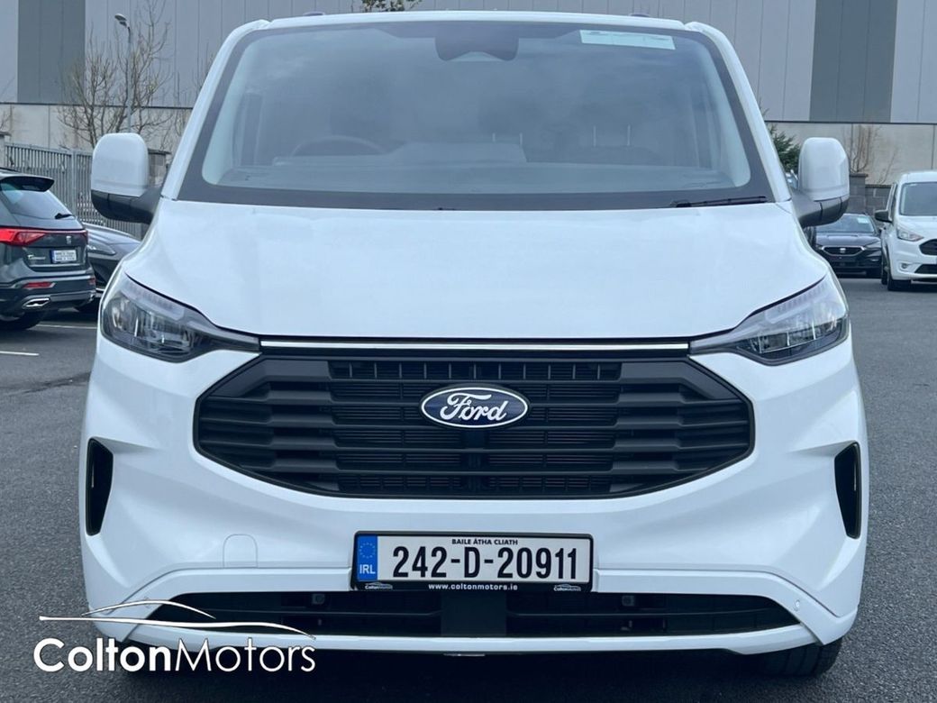 2024 Ford Transit Custom