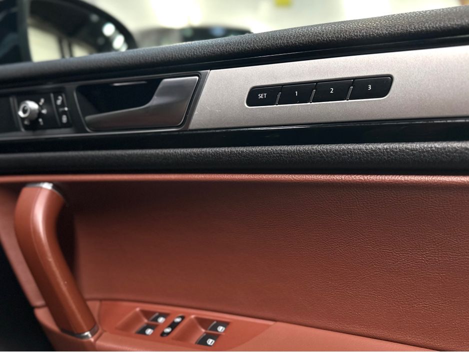2018 Volkswagen Touareg