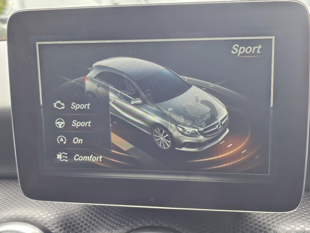 2016 Mercedes-Benz A 180