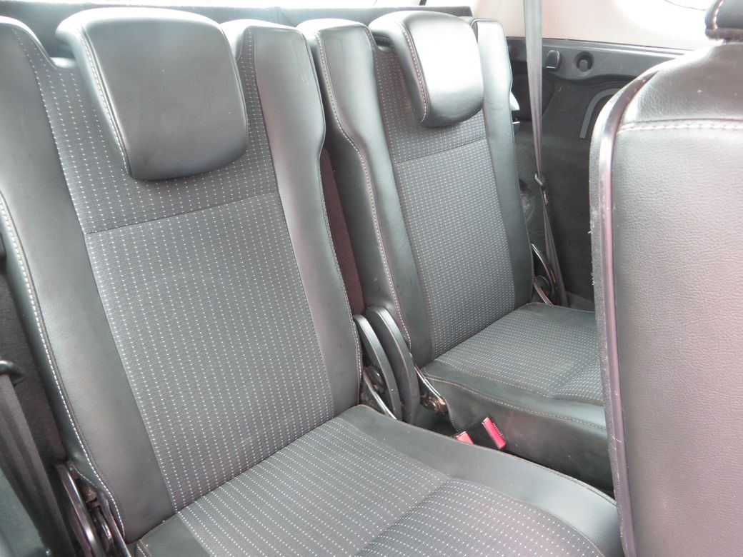 2015 Renault Scenic