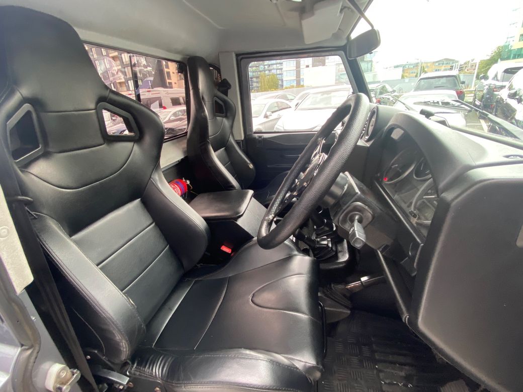 2011 Land Rover Defender