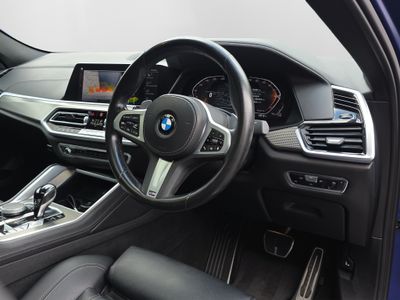 2022 BMW X6