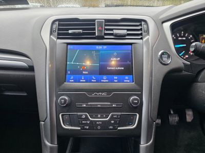 2021 Ford Mondeo