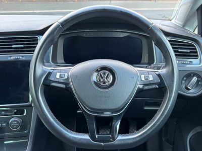 2019 Volkswagen Golf