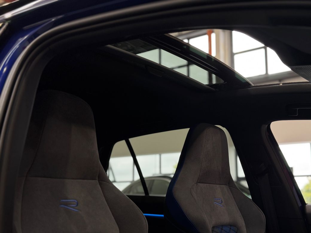 2024 Volkswagen Golf