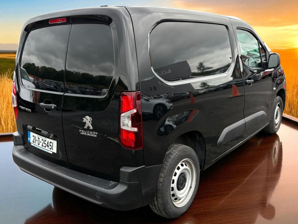 2021 Peugeot Partner